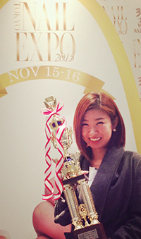 ネイリスト　難波尚美